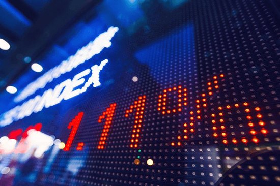 ETF数量突破1600只 月内股票型ETF“吸金”近千亿元